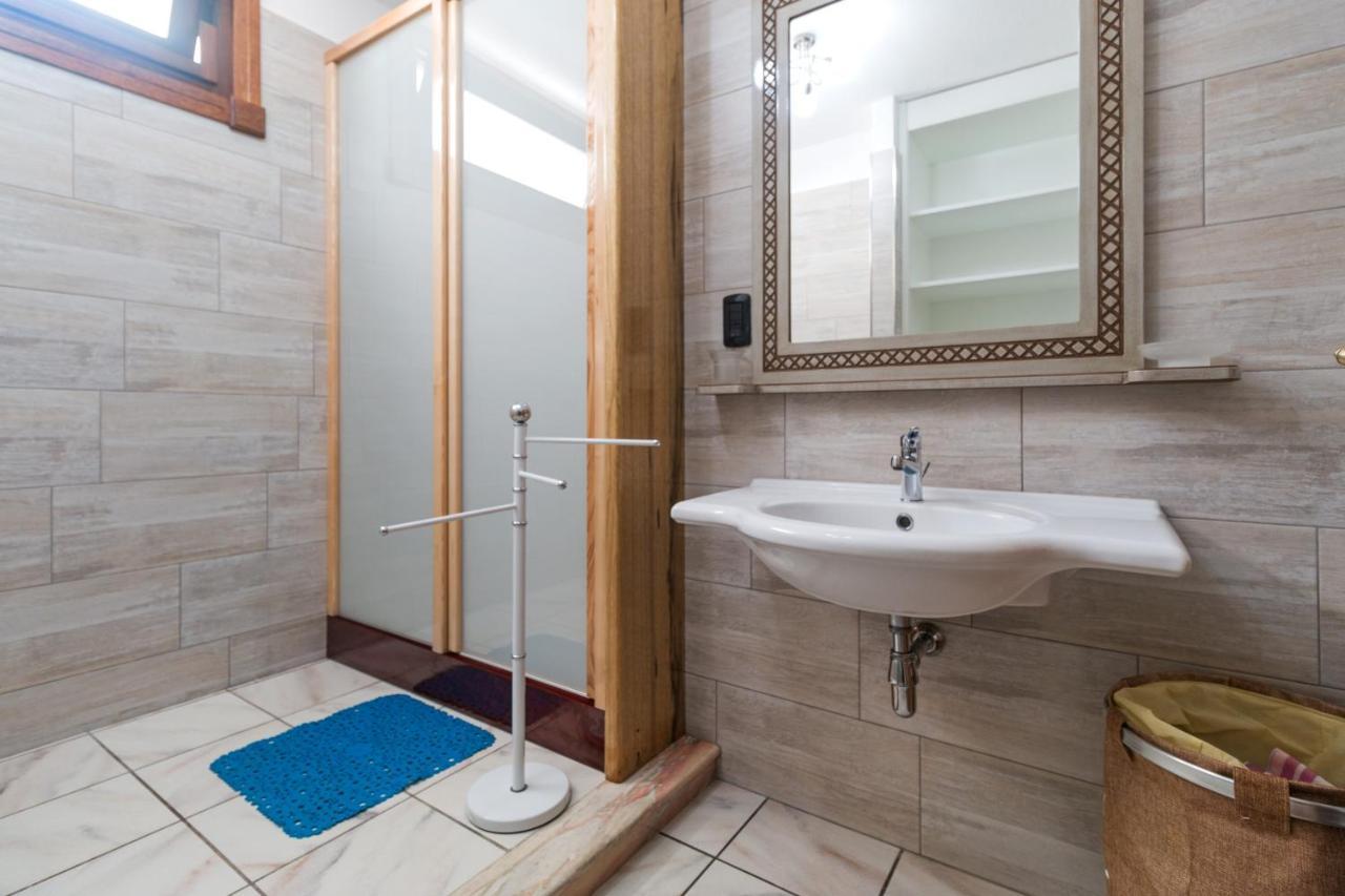 Vacanze A Villa Орозеи Екстериор снимка